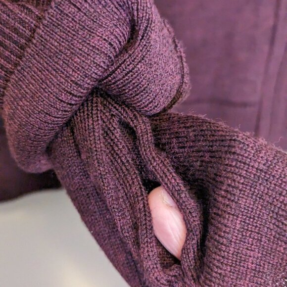 Women's Burgundy Full-Zip Sweater - Picture 8 of 10